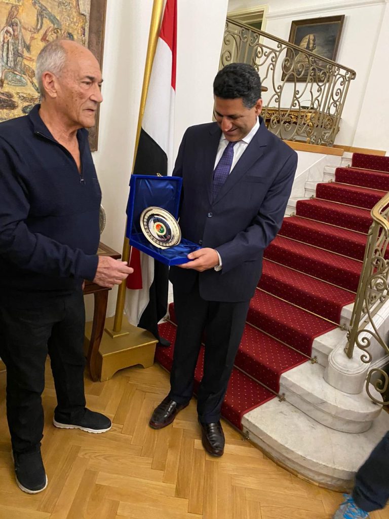 957801c6-89ac-416a-92d3-f2eb386f2443